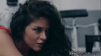 Curly brunette with juicy big booty seduces her trainer and give him a nice wet blowjob – Victoria Voxxx, Max Fills